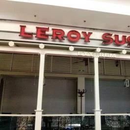 Leroy Cafe - WestEnd City Center Budapest - Külső kép