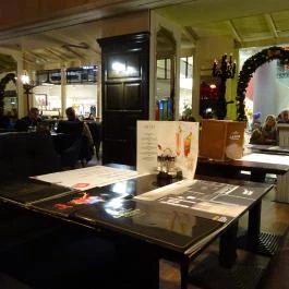 Leroy Cafe - WestEnd City Center Budapest - Belső
