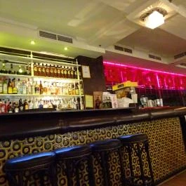 Leroy Cafe - WestEnd City Center Budapest - Belső