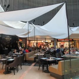 Leroy Café - Arena Mall Budapest - Belső