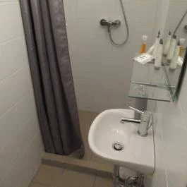 Levante Budapest - Egyéb