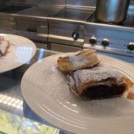 Levéltár-Ételtár & Kávézó Budapest - Étel/ital