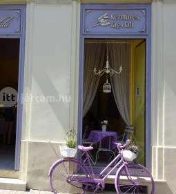 Levendula Kézműves Fagylaltozó - Vámház körút