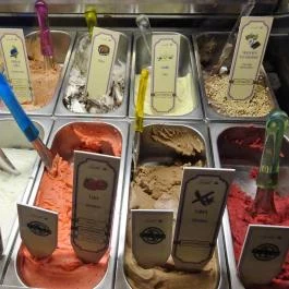 Levendula Kézműves Fagylaltozó - Hollán Ernő utca Budapest - Étel/ital