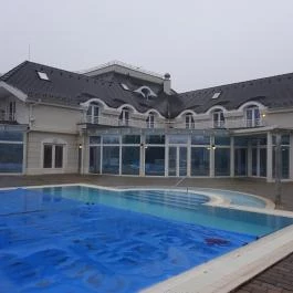 Liget Wellness & Konferencia Hotel , Szarvas - Medence/kert