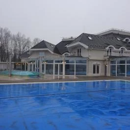 Liget Wellness & Konferencia Hotel , Szarvas - Medence/kert