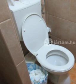 Liliom Kínai Büfé