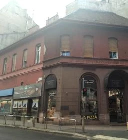 Lipóti Bistro & Café