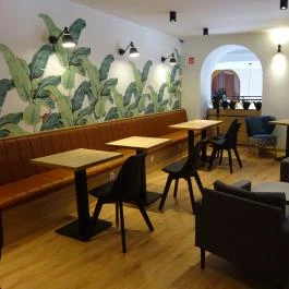 Lipóti Bistro & Café Budapest - Belső