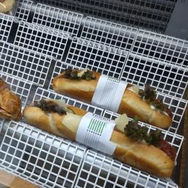 Lipóti Pékség - Bajcsy Budapest - Étel/ital