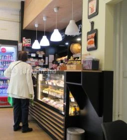 Lipóti Pékség & Bisztró