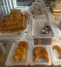 Lipóti Pékség - Csepel Pláza