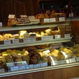 Lipóti Pékség & Kávézó - Ferenciek tere Budapest - Étel/ital