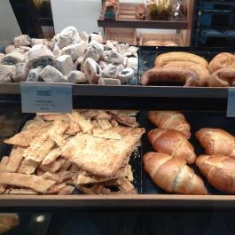 Lipóti Pékség - Gazdagrét Budapest - Étel/ital