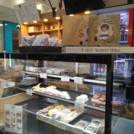 Lipóti Pékség - Gazdagrét Budapest - Belső