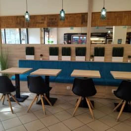 Lipóti Pékség & Kávézó - Karinthy Frigyes út Budapest - Belső