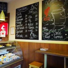 Lipóti Pékség & Kávézó - Bajcsy-Zsilinszky út Budapest - Belső