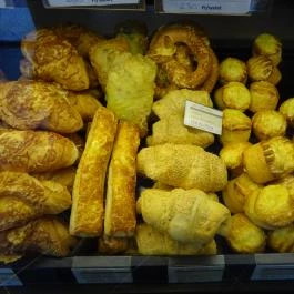 Lipóti Pékség & Kávézó - Bajcsy-Zsilinszky út Budapest - Étel/ital