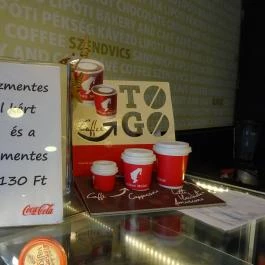 Lipóti Pékség & Kávézó - Bajcsy-Zsilinszky út Budapest - Belső