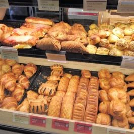 Lipóti Pékség & Kávézó - Békásmegyeri Piac Budapest - Étel/ital