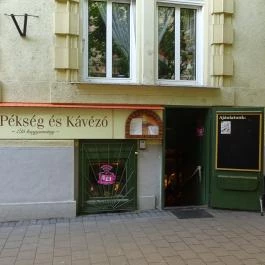 Lipóti Pékség & Kávézó - Lövőház utca Budapest - Külső kép