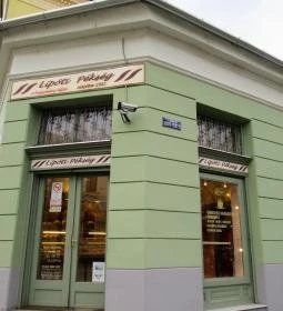 Lipóti Pékség & Kávézó