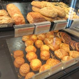 Lipóti Pékség & Kávézó - Fehérvári út Budapest - Étel/ital