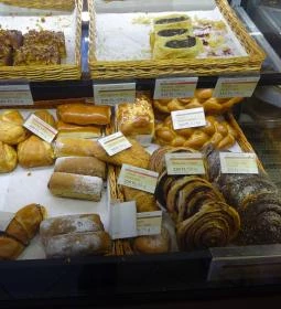 Lipóti Pékség & Kávézó