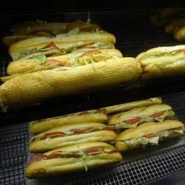 Lipóti Pékség & Kávézó, Gyöngyös - Étel/ital