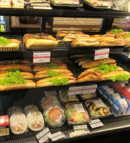 Lipóti Pékség & Kávézó - Kálvin tér