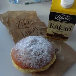 Lipóti Pékség & Kávézó - Deák tér Budapest - Étel/ital