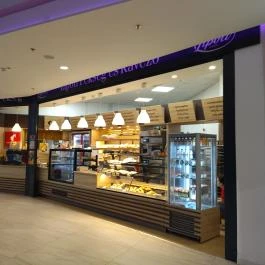 Lipóti Pékség & Kávézó - Lurdy Ház Budapest - Belső