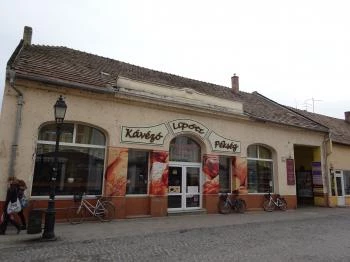 Lipóti Pékség & Kávézó - Magyar utca Mosonmagyaróvár
