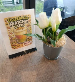 Lipóti Pékség és Kávézó - Miklós utca