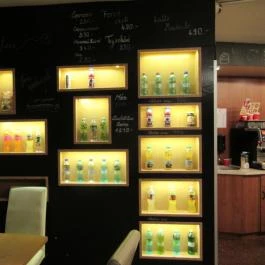 Lipóti Pékség & Kávézó - Népliget Budapest - Belső