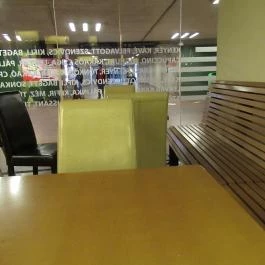 Lipóti Pékség & Kávézó - Népliget Budapest - Belső