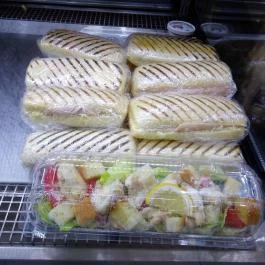 Lipóti Pékség & Kávézó - Rákóczi út Budapest - Étel/ital