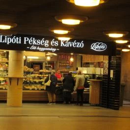 Lipóti Pékség & Kávézó - Újpest-központ Budapest - Külső kép