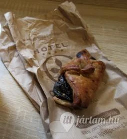 Lipóti Pékség & Kávézó - Vörösvári út