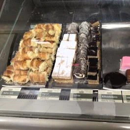 Lipóti Pékség TH Budapest - Étel/ital