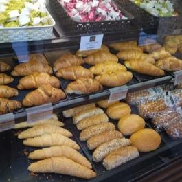 Lipóti Pékség Vác - Étel/ital