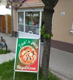 Lisa's Pizza