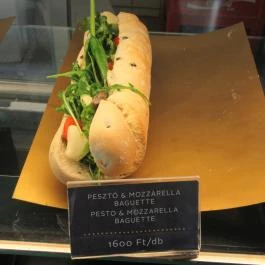 Lisboa Pastry & Bakery - Gozsdu Udvar Budapest - Étel/ital