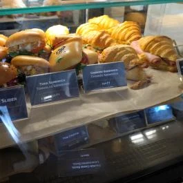 Lisboa Pastry & Bakery - Bajcsy-Zsilinszky út Budapest - Étel/ital