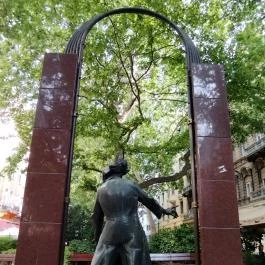 Liszt Ferenc szobra Budapest - Egyéb