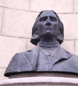 Liszt Ferenc szobra - Nádor utca