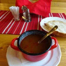 Lóca Vendéglő Budapest - Étel/ital