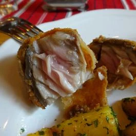 Lóca Vendéglő Budapest - Étel/ital