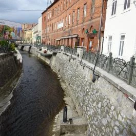 Lokalista Bistro Miskolc - Külső kép