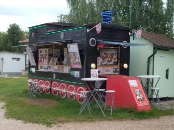 Lokomotive Mozgóbüfé Hegykő